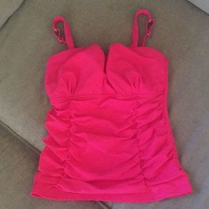 Beautiful figure flattering tankini top